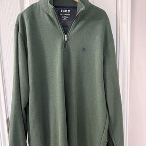 Izod Men's Forest Green Zip-Up Sweater